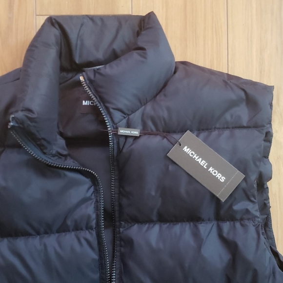 Michael Kors Puffer Navy Vest - Picture 2 of 8